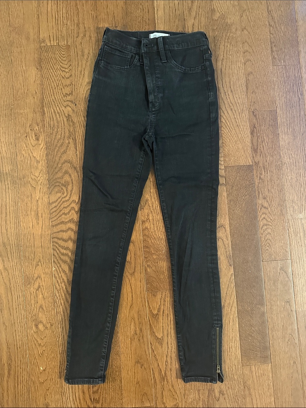 Madewell Women’s Black Slim Zip-Hem Jeans